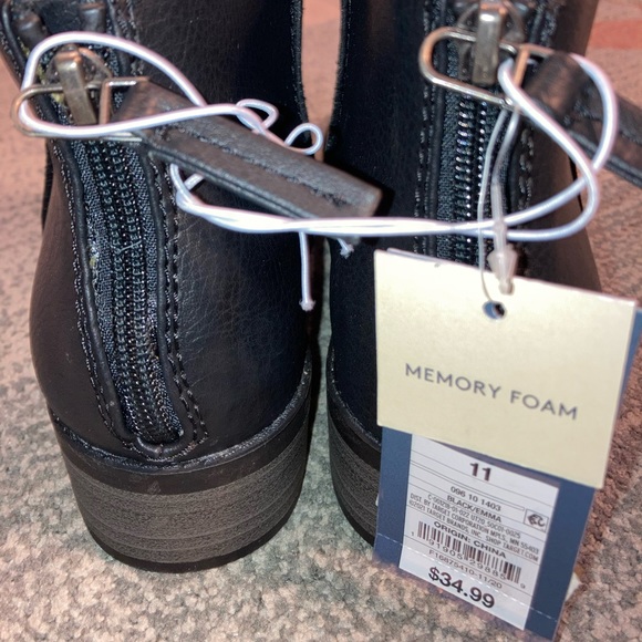 Women’s Emma Short Ankle Booties-multiple sizes available, final reduction - Picture 5 of 7